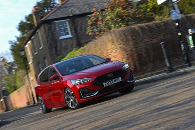 Ford Focus 2022 front cornering
