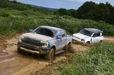 Ford Ranger Raptor vs Land Rover Defender