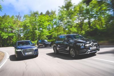 New Mercedes-Benz GLE vs Audi Q7 vs Land Rover Discovery