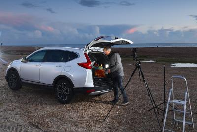 Honda CR-V 2022 long-term photos beach