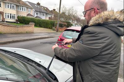 How to change a windscreen wiper