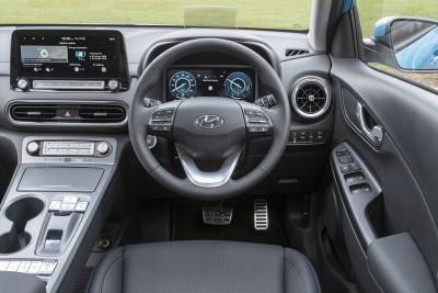 Hyundai Kona Electric 2022 interior dashboard