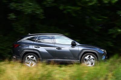 Hyundai Tucson Plug-in Hybrid 2022 side