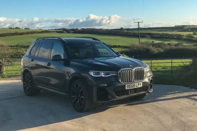 X7 LT Parked