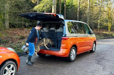 Loading a German Shepherd into the Multivan