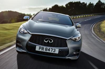 2015 Infiniti Q30 unveiled at Frankfurt motor show