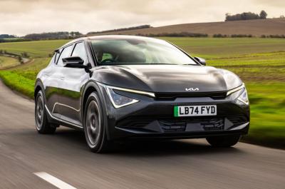 Kia EV6 Air front driving