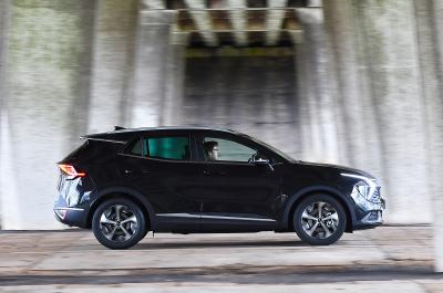 Kia Sportage 2022 side