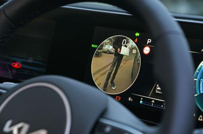 Kia Sportage HEV 2022 blindspot monitor