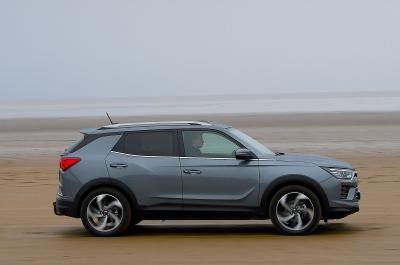 Ssangyong Korando side