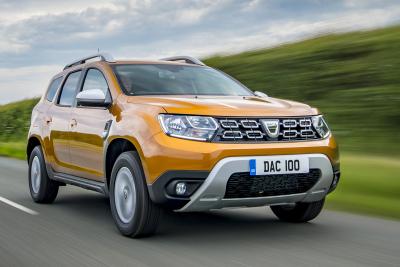 Dacia Duster 2021 RHD front right tracking