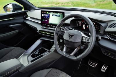 CUPRA Terramar interior 