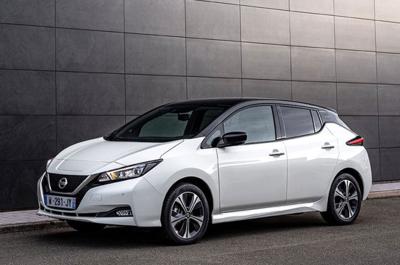 Nissan Leaf front