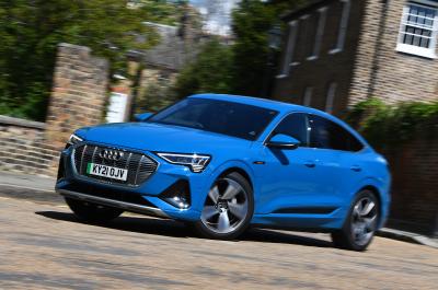 LT Audi E-tron Sportback front cornering
