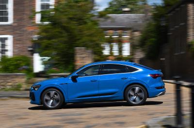 LT Audi E-tron Sportback side