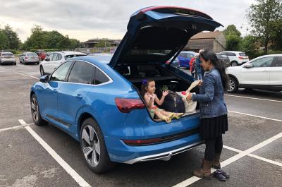 LT Audi E-tron Sportback with child in boot