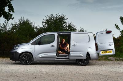 LT Citroen Berlingo Van header