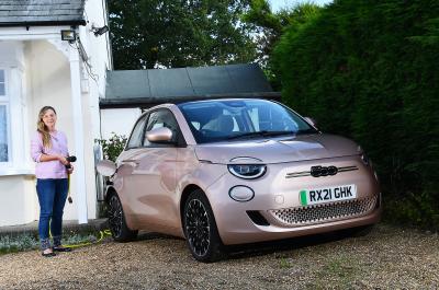 LT Fiat 500 Cabrio header