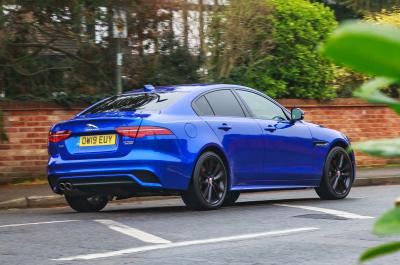 LT Jaguar XE rear cornering