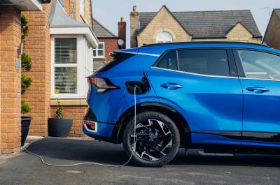 Kia Sportage Plug-in Hybrid charging 2022