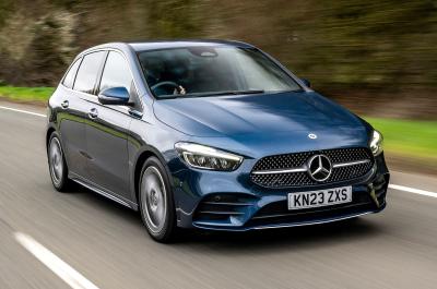 Mercedes B-Class front right driving