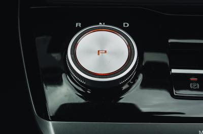 MG4 EV 2022 interior dial detail