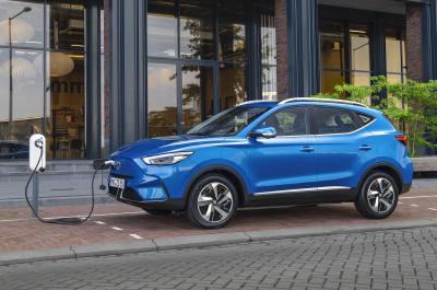 MG ZS EV Charging