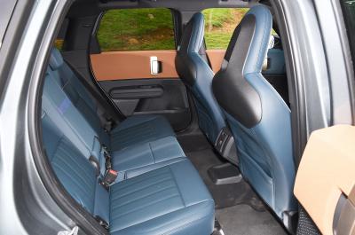Mini Countryman rear seats