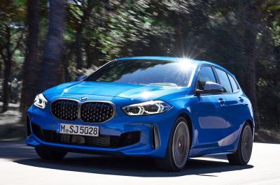 2020 BMW 1 Series front