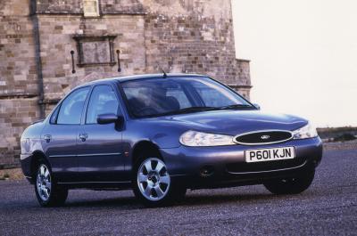 Ford Mondeo Saloon 1993 - 2000