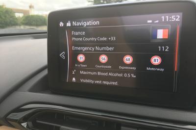 Long term Mazda MX-5 France information screen