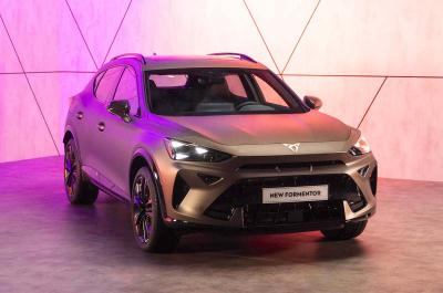 2024 Cupra Formentor front static