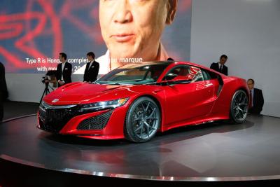 2016 Honda NSX - full spec, details, pictures