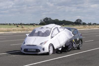 Nissan Leaf AEB crash test