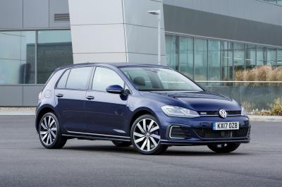 Volkswagen Golf GTE Personal Shopper