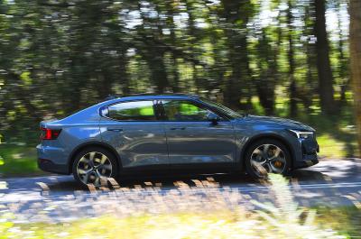 Polestar 2 side