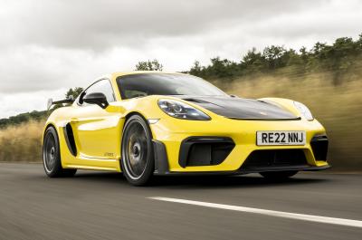 Porsche Cayman GT4 RS driving front 2022