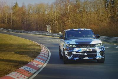 New Aston V12 Vantage S Roadster and Range Rover Sport SVR to appear in US
