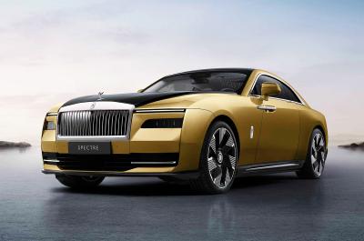 Rolls-Royce Spectre 2023 front