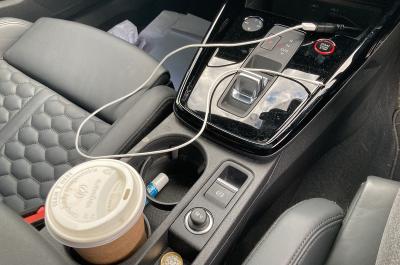 Long-term Audi RS3 dirty centre console