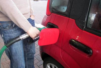 Chancellor cancels 2p-a-litre fuel duty rise