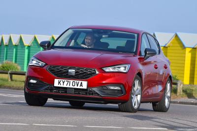 Seat Leon front cornering