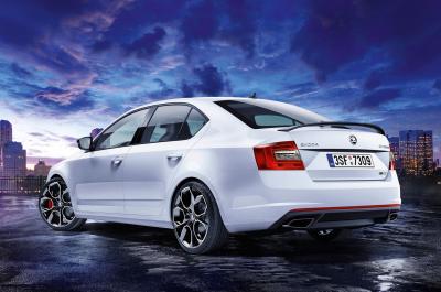 Skoda Octavia vRS 230 showcased in Geneva