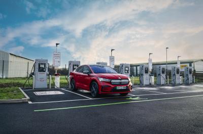 Feel Electric Skoda Enyaq vRS public charging