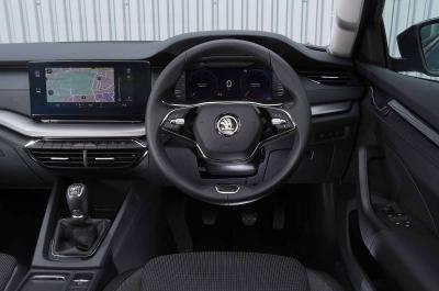 Used Skoda Octavia 2020-present dashboard