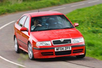 Skoda Octavia vRS Mk1 front