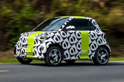 Smart #2 front driving camouflaged