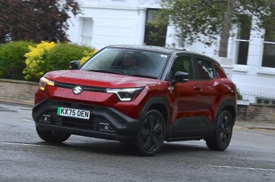 Suzuki e Vitara LT front cornering