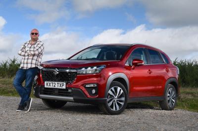 Suzuki S-Cross Ultra front