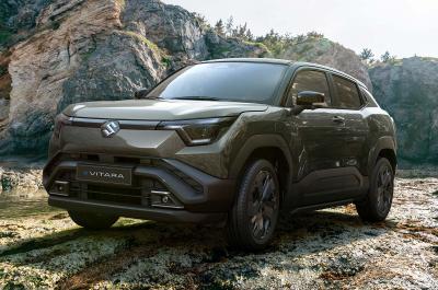 2025 Suzuki e Vitara front driving off-road